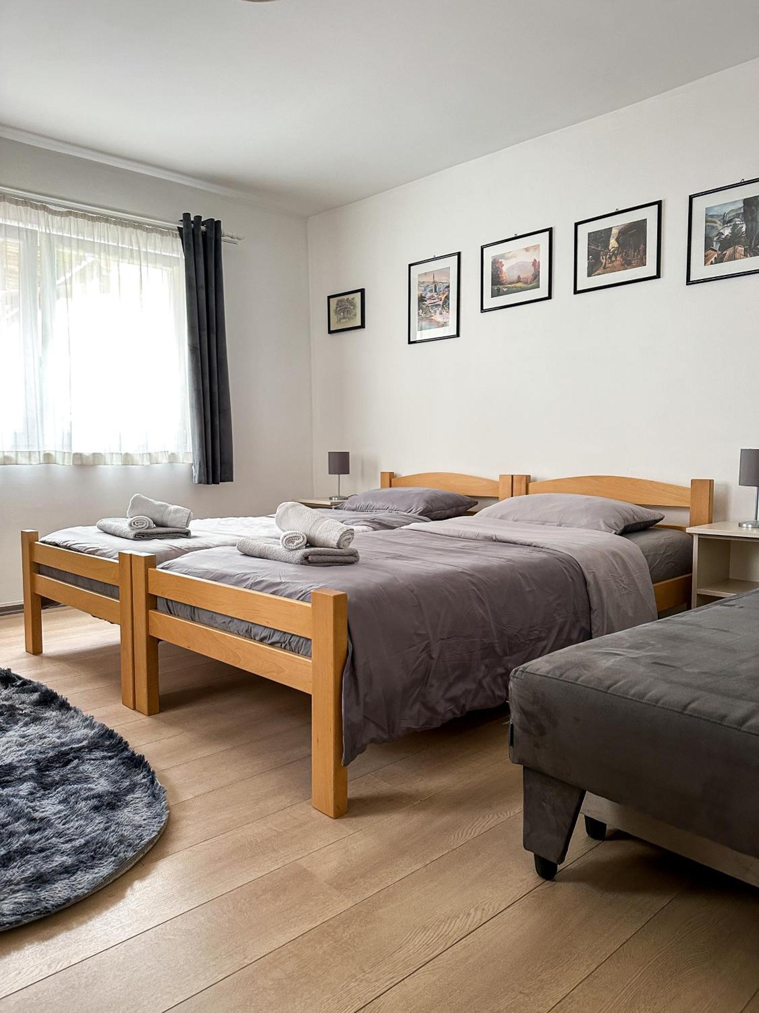 Apartman Lokum SJJ Exteriör bild